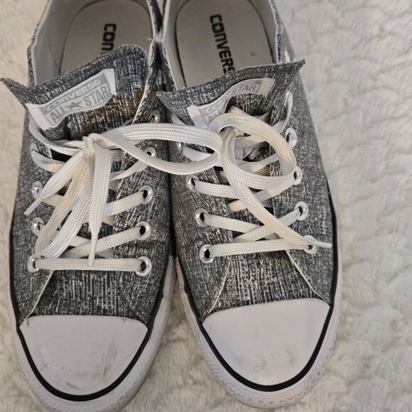 Chuck's - Women's Size 10 - Pre-owned Grey/Silver/White - Picture 6 of 6